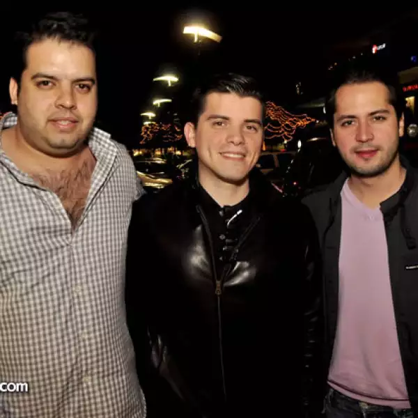 Ángel Sánchez, Gustavo Muñoz y Roberto Treviño