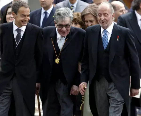 También asistió el presidente español, José Luis Rodríguez Zapatero, entre otras autoridades.