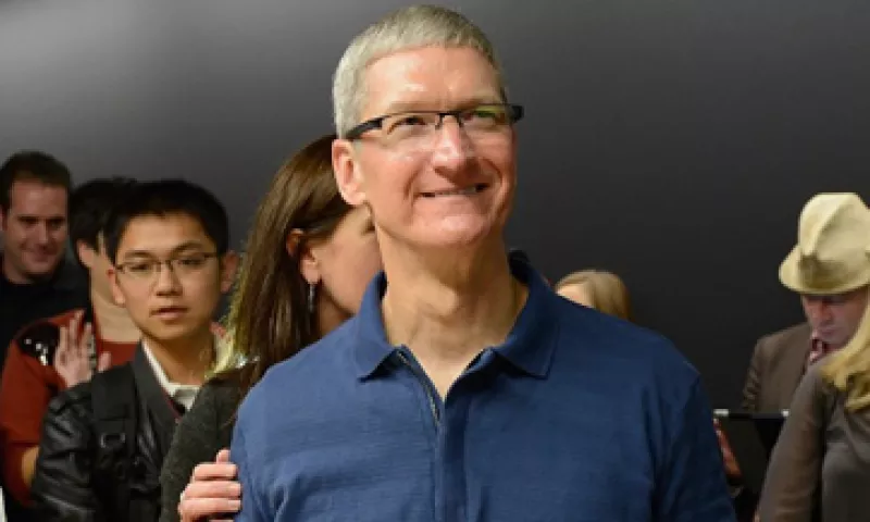 Tim Cook podría presentar un nuevo iPhone en tres tamaños diferentes: expertos. (Foto: tomada de cnnmoney.com)