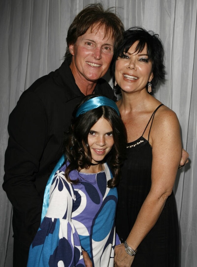 Kendall en 2007 acompañada por sus padres Bruce y Kris Jenner.