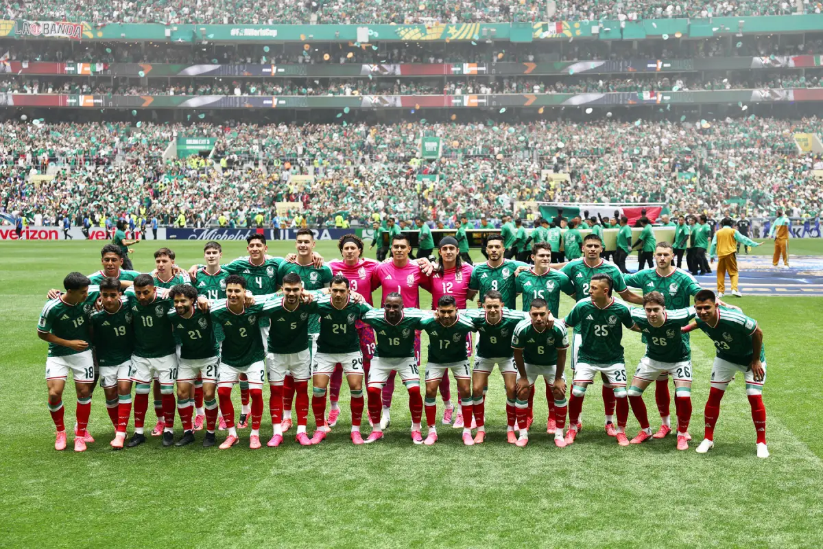 Santiago Giménez es el jugador mexicano con mayor valor de mercado antes del partido frente a Ecuador.
