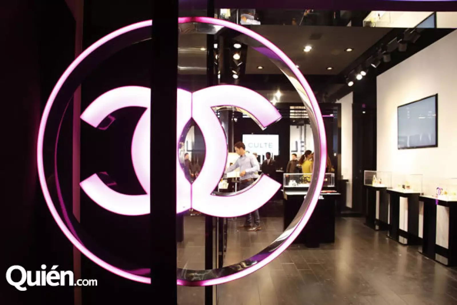 Pop up store Chanel