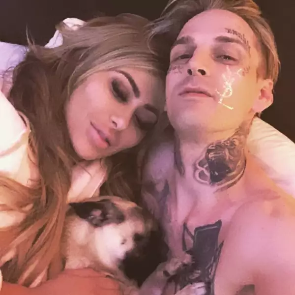 Melanie Martin y Aaron Carter
