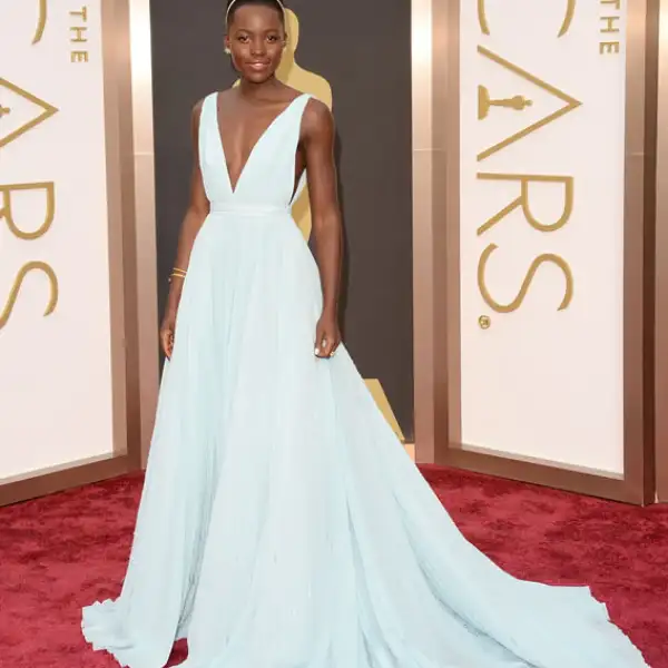 En 2014, cuando Lupita Nyong´o ganó su primer Oscar, la actriz eligió un vestido Prada.
