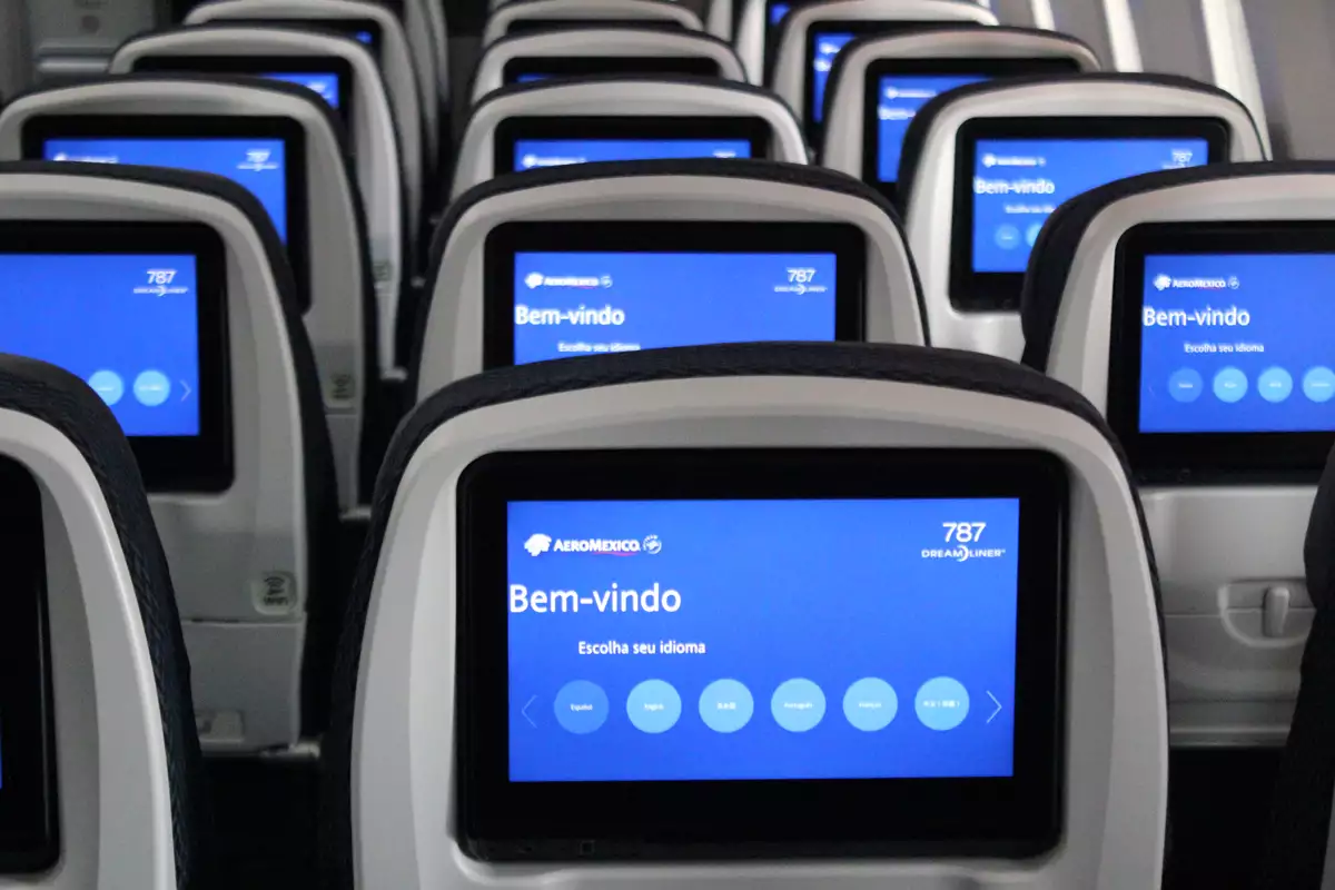 Aeroméxico Boening 787-9 "Quetzalcóatl" 6