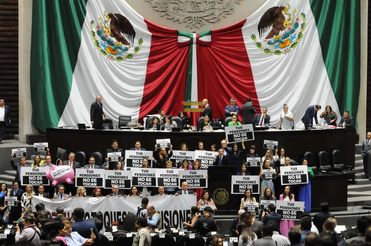 Sesión Diputados Afores (1)
