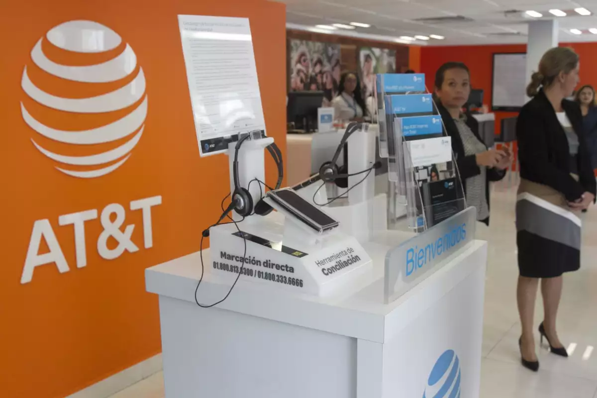 Profeco suspende actividad de AT&T en 10 ciudades