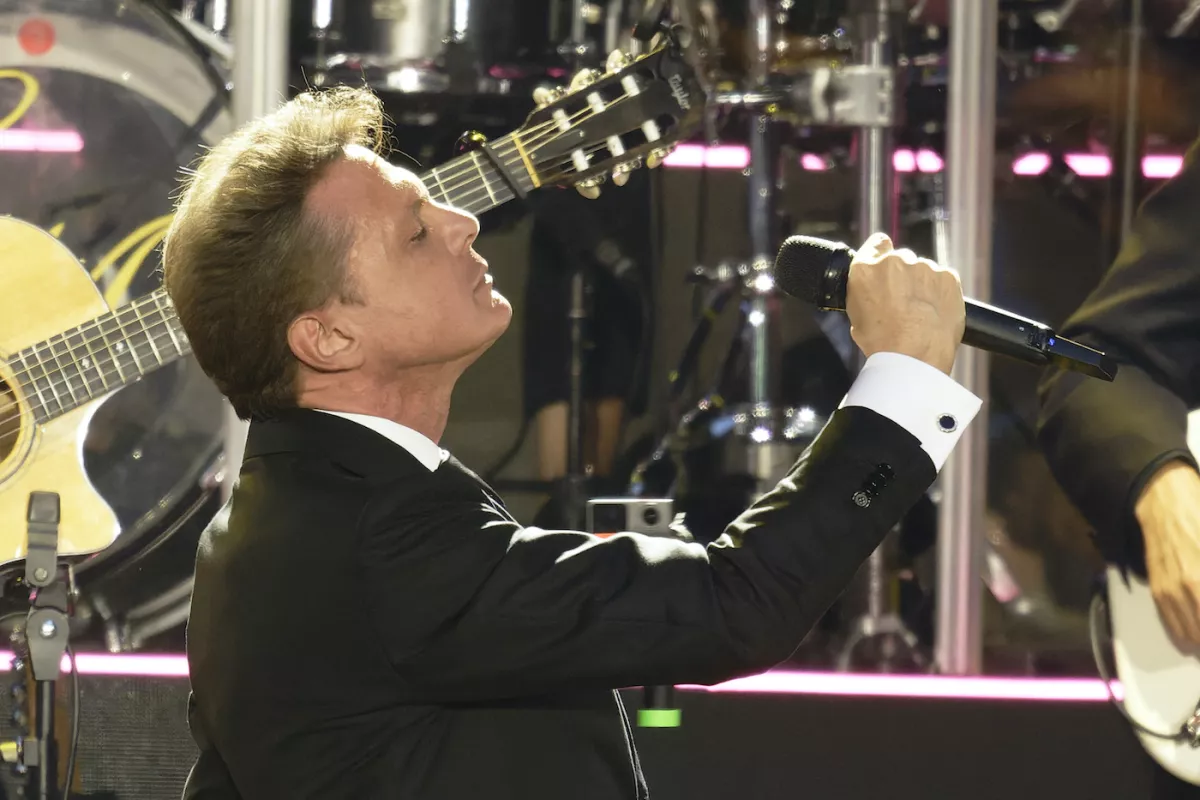 Luis Miguel Concert In Madrid - Night Two