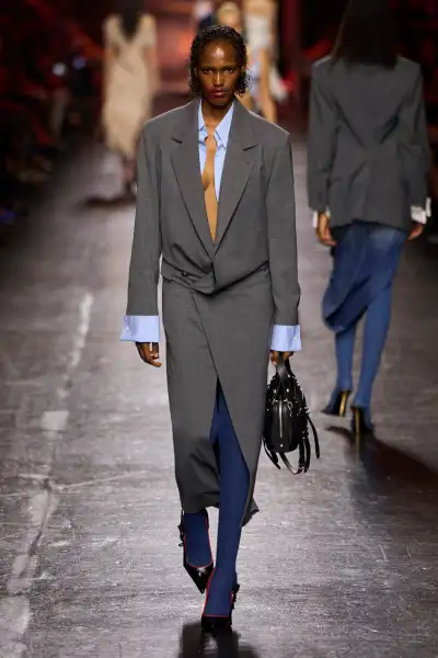 Diesel S27 067.jpg