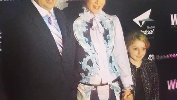 Con Danna Paola encabezando el elenco, la producción sorprendió a los asistentes que acudieron al nuevo Teatro Telcel. Así fue el estreno.