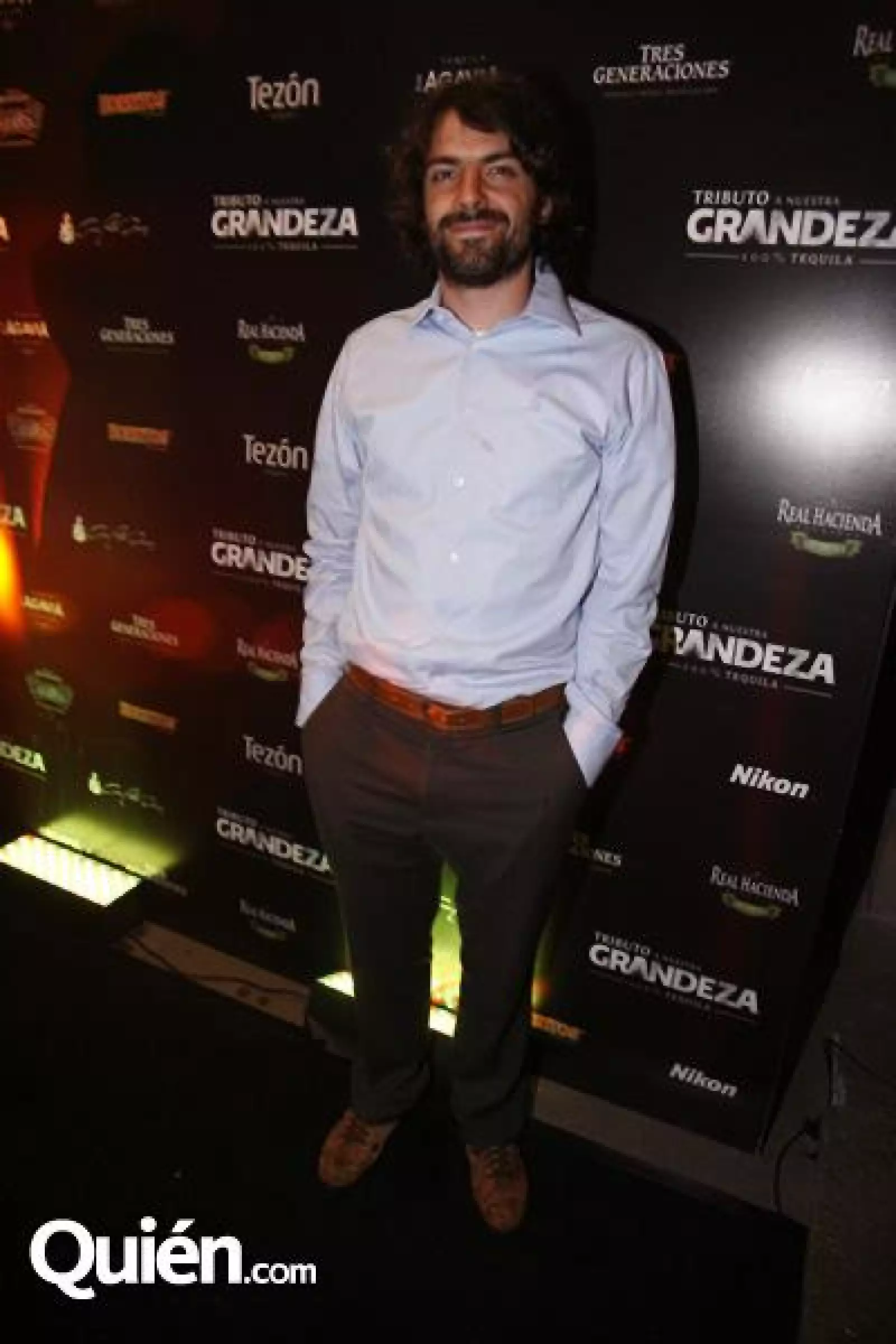 Tributo a nuestra grandeza