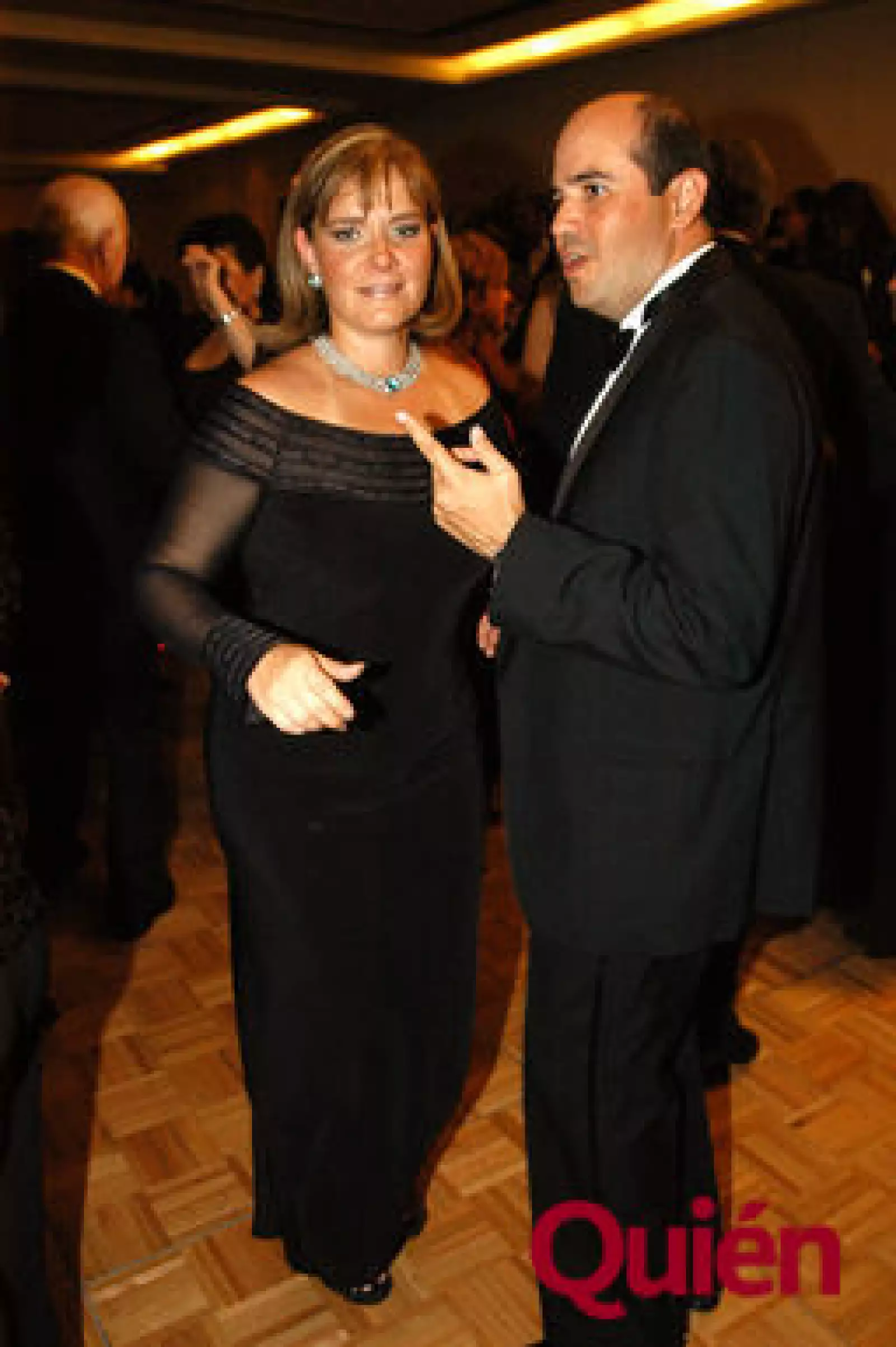 Beatriz Vélez, Eduardo Chavez