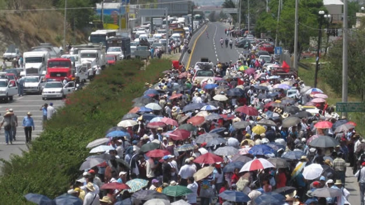 maestros guerrero autopista del sol