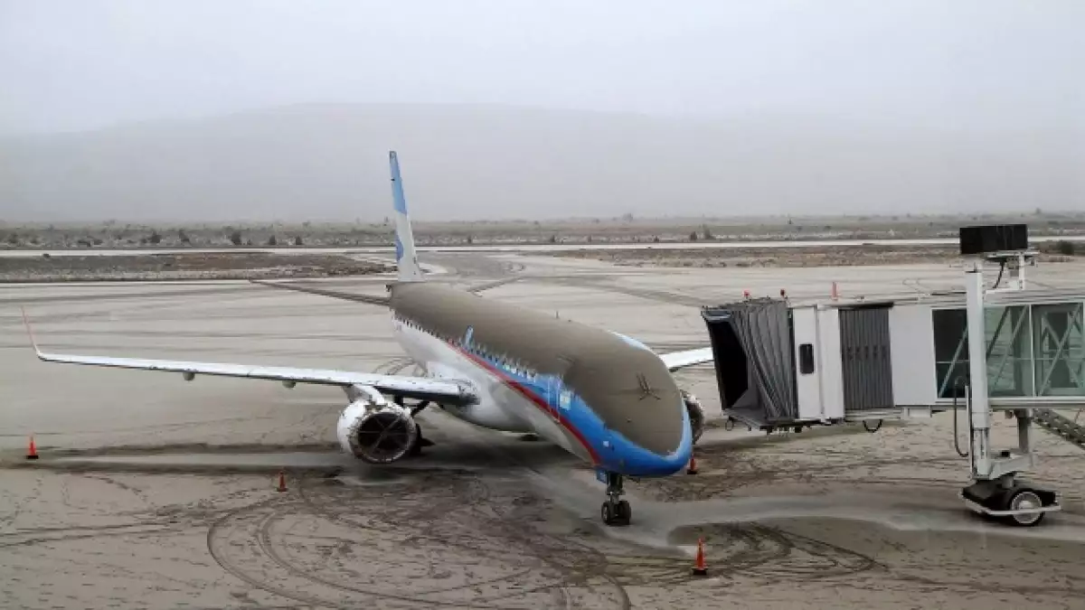 Avión de Austral
