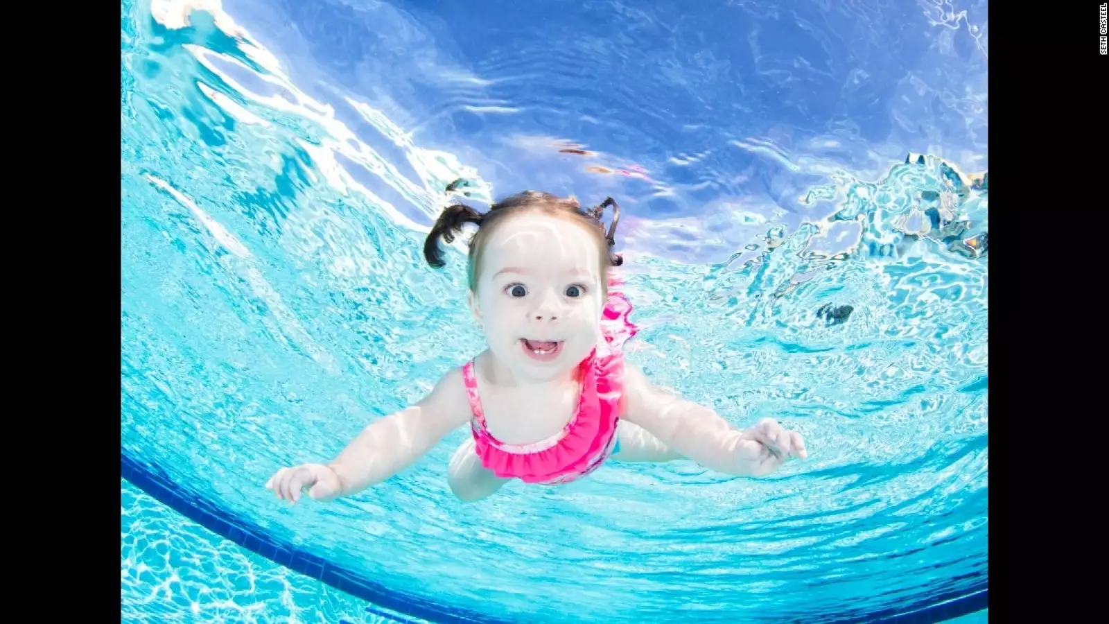 Bebés bajo el agua 11