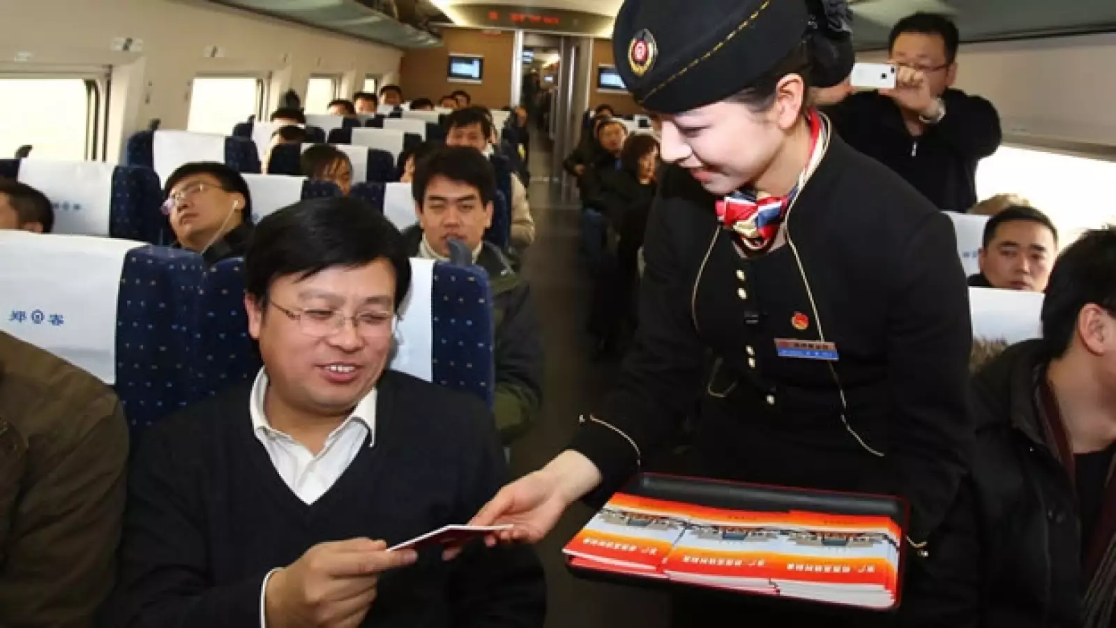 China presenta su nuevo tren bala