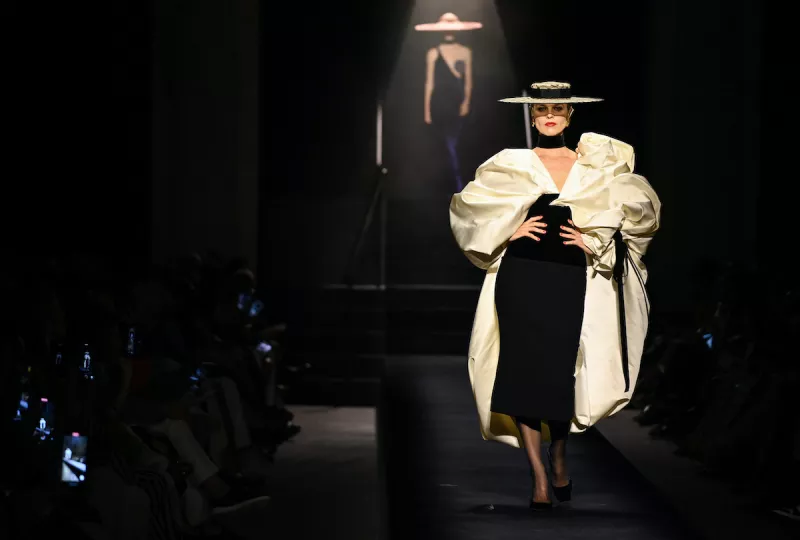 Paris fashion week 2023