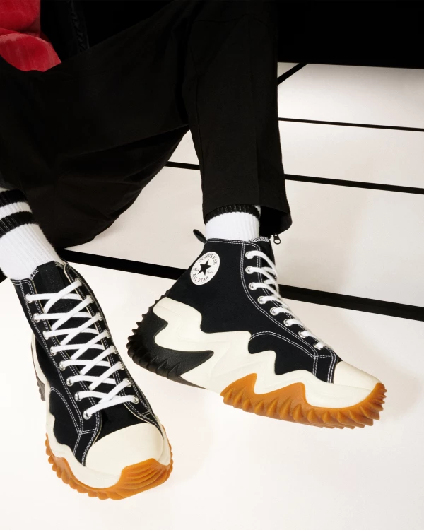 Converse Llevo Sus Plataformas A Otro Nivel Y Ojo Que Seran La Nueva Obsesion Converse Llevo Sus Plataformas A Otro Nivel Y Ojo Que Seran La Nueva Obsesion