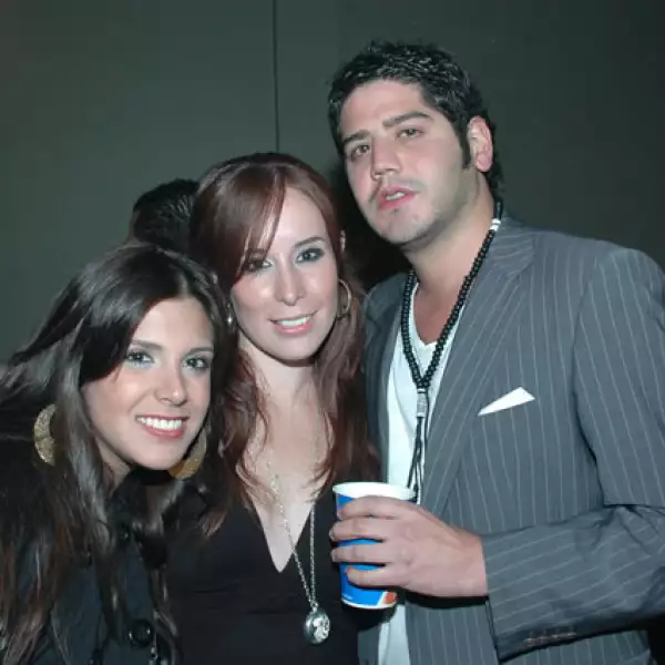 Fher de Maná en la Inauguración del Old Jack