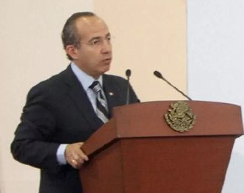 'Qué paradoja que hoy...uno de los mayores ídolos de varias generaciones y el mayor vendedor de discos de música de pop, murió precisamente de un uso indebido y excesivo de drogas', dijo el presidente