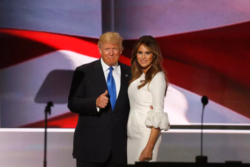 En el pronunciamiento que ofreció la esposa de Donald Trump en la Convención Republicana hay al menos un fragmento similar al discurso de Michelle Obama de 2008.