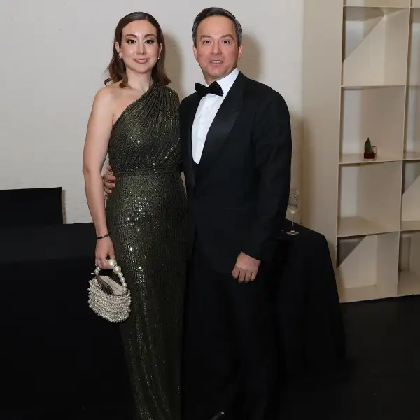 Diana Flores y Cristobal Sandoval Garza 