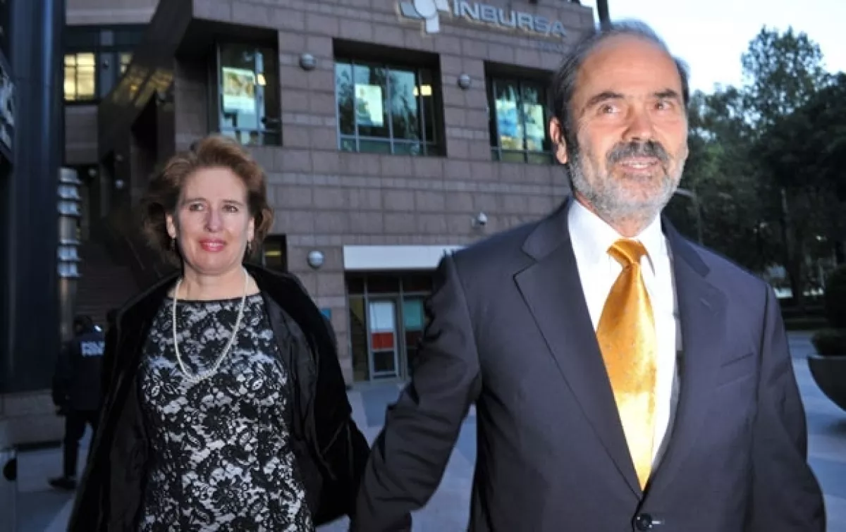 Entre los invitados estuvo el senador Gustavo Madero, quien fue acompañado por su esposa.