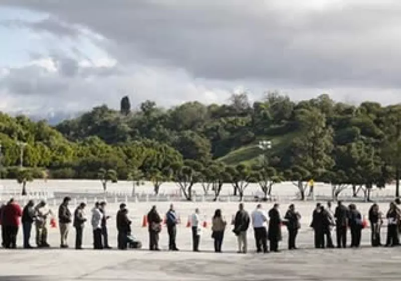 Expertos pronosticaban que la tasa de desocupación se ubicara en 9.1%. (Foto: AP)
