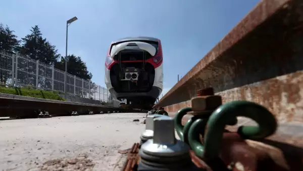 Tren interurbano