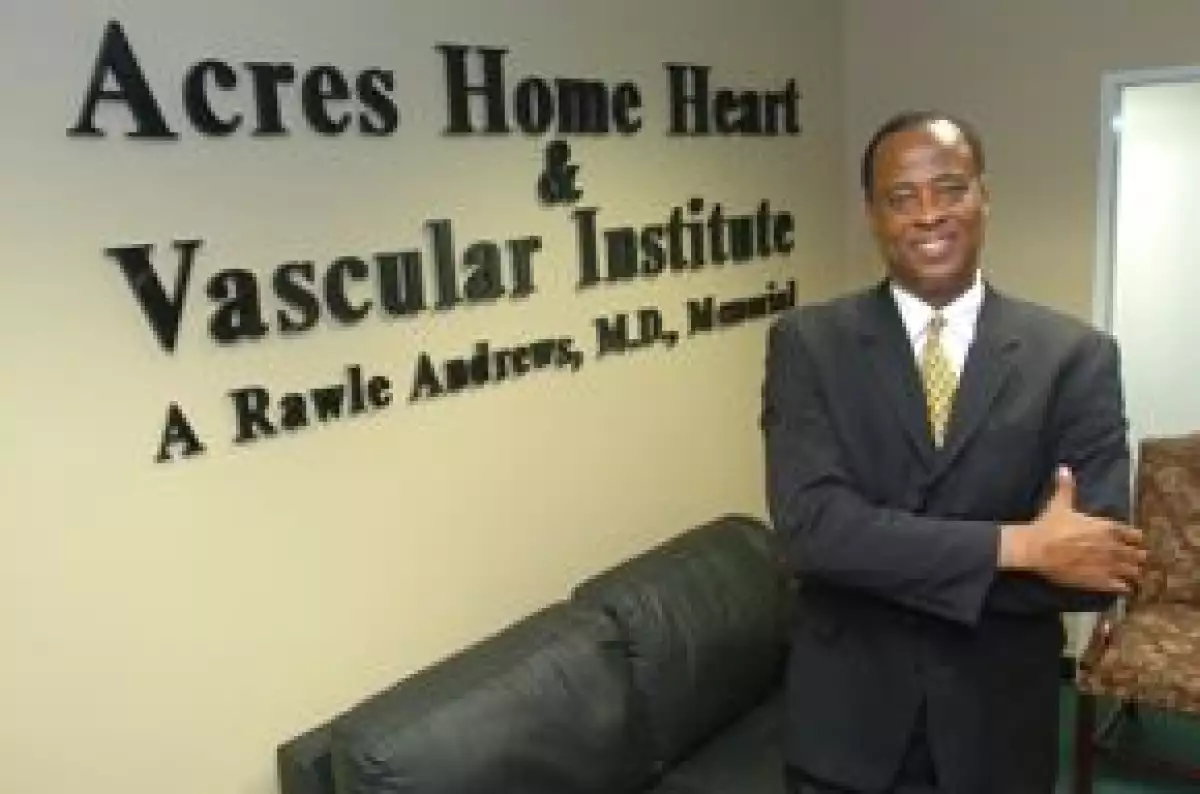El que Conrad Murray fungiera como médico personal de "El Rey del Pop" era un secreto para conocidos y pacientes.