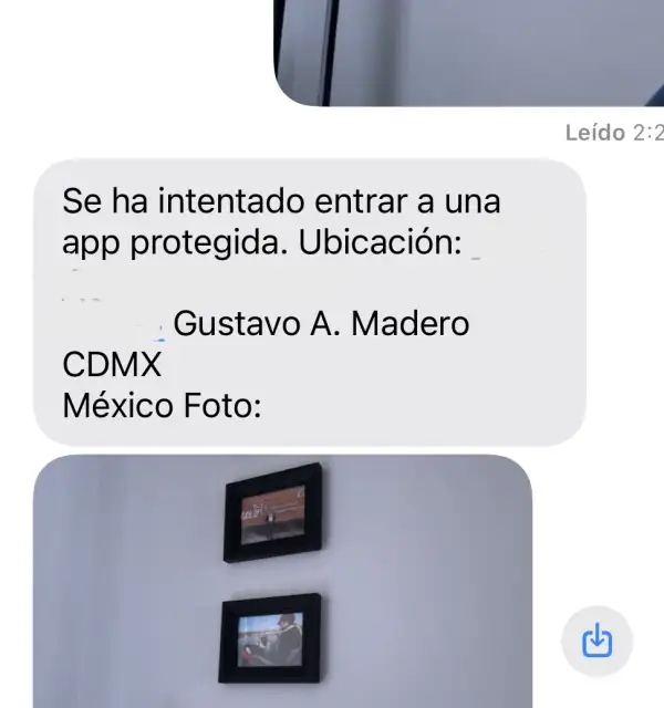 La imagen muestra un mensaje enviado desde la app de atajos a otros contactos por abrir apps protegidas