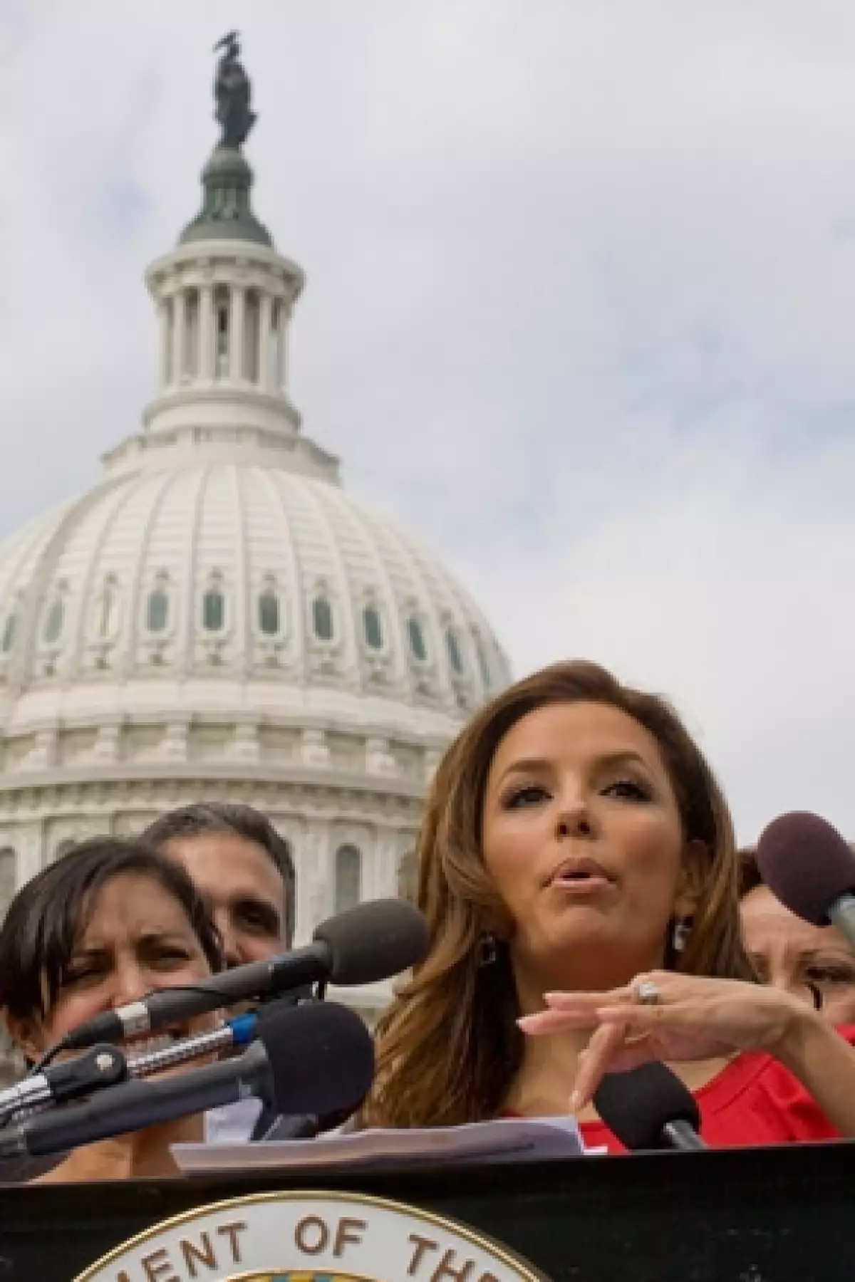 Eva es una de las personalidades latinas más importantes en Estados Unidos.