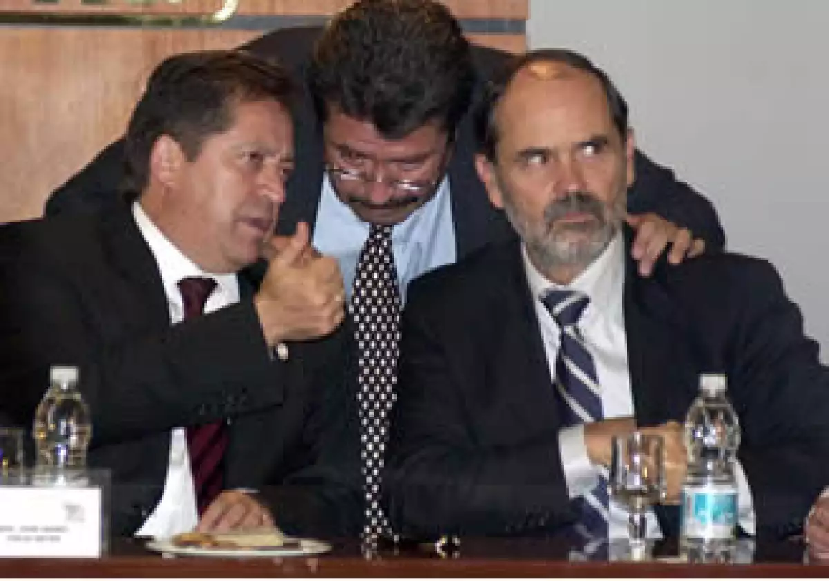 El Senado inició la sesión de este viernes con un quórum de 116 legisladores. (Foto: Archivo Notimex)