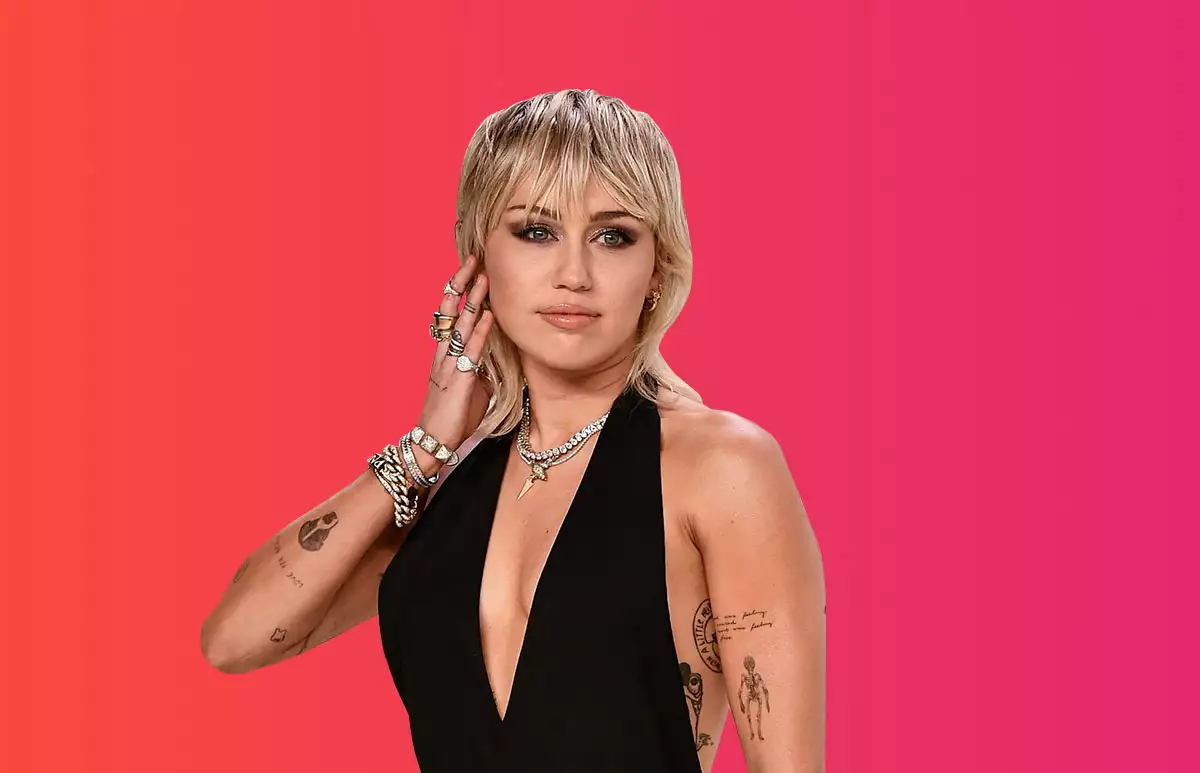 Miley-Cyrus-confiesa-que-se-ha-lavado-el-pelo-2-veces-en-4-meses