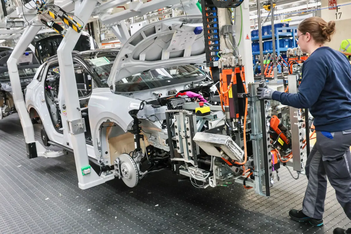 industria-automotriz-AMIA-TMEC