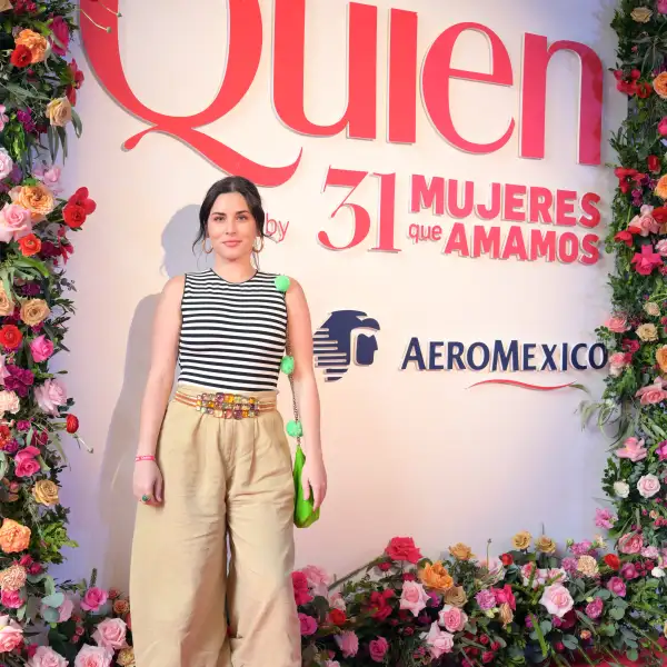 COCKTAIL31MUJERES112.JPG