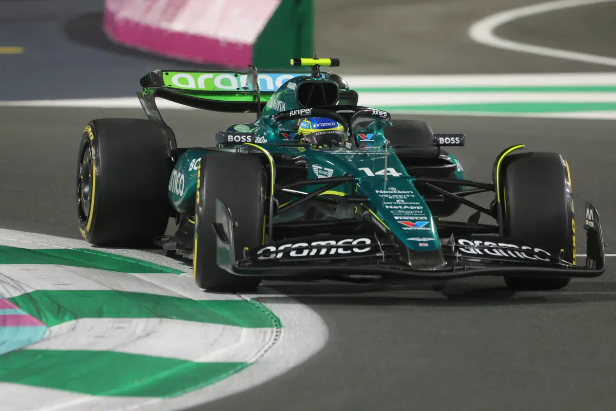 Fernando Alonso el más rapido en práctica 2 del GP de Arabia Saudita