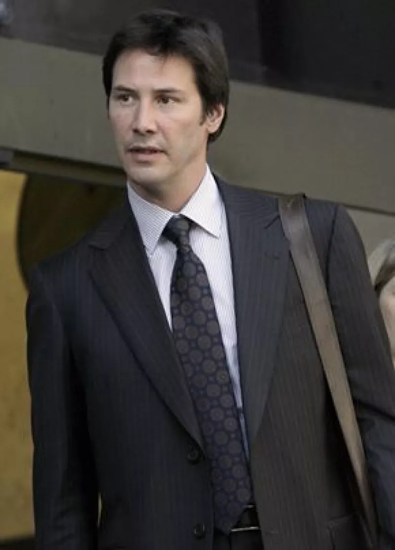 El proceso civil en contra del actor por haberle causado lesiones a un paparazzo en marzo del 2007 comenzó este lunes.