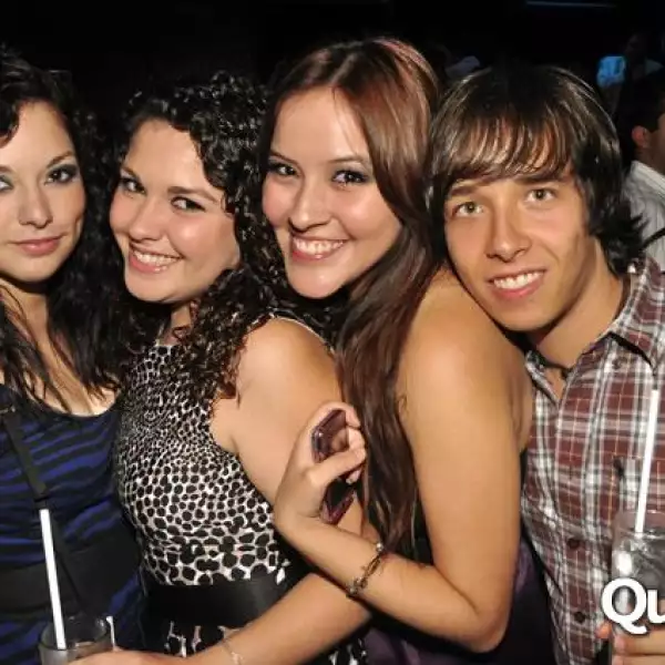 Ayuda a Damnificados