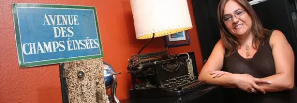 Katia actualmente es columnista en el diario El Universal, su columna se llama Campos Elíseos y se publica lunes, miércoles, viernes y domingo.