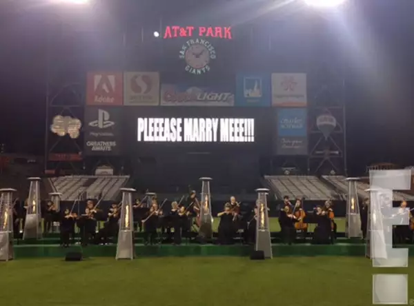 El marco perfecto fue el estadio AT&T Park de San Francisco.