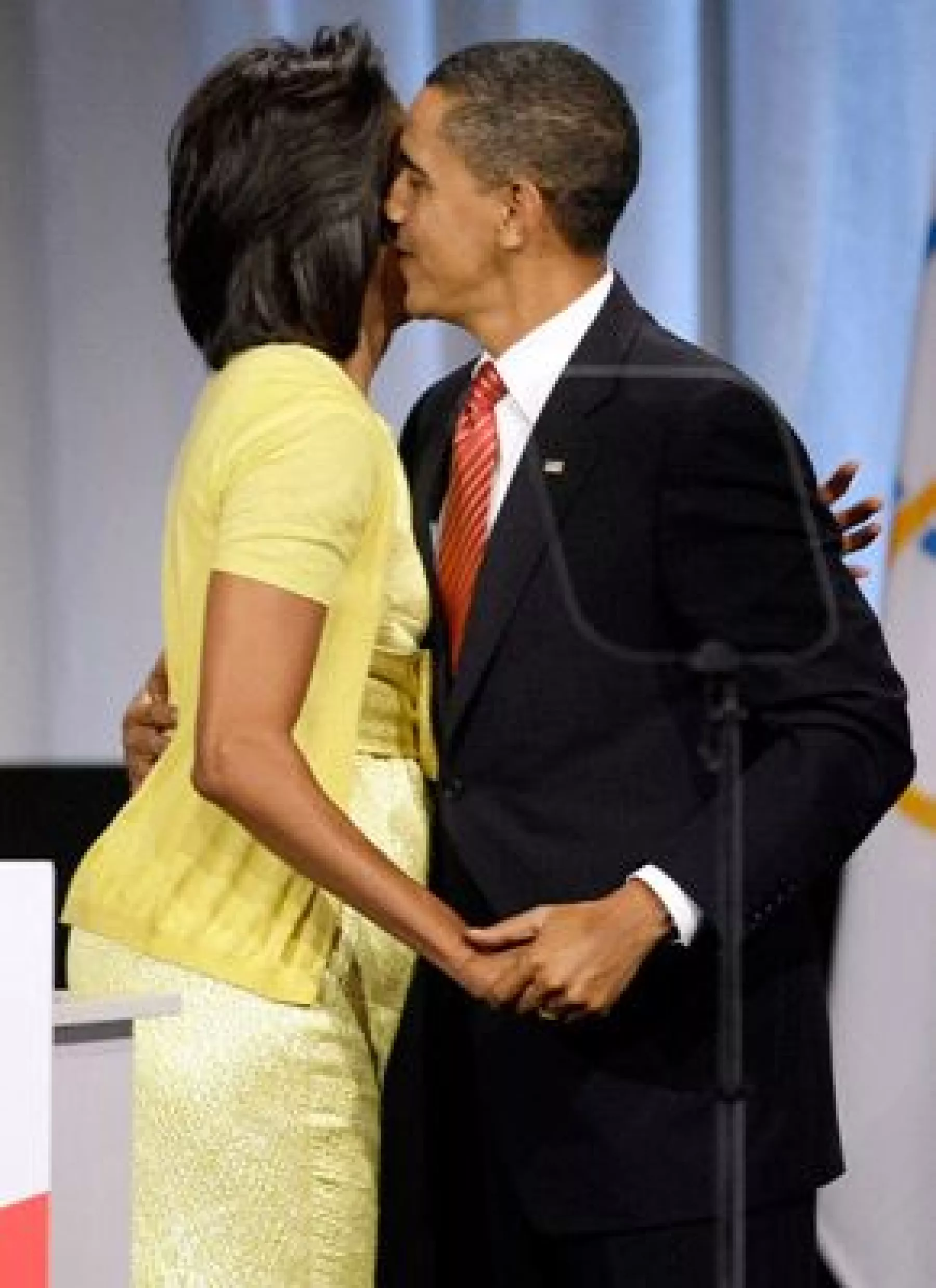Como es habitual, la pareja presidencial se mostró muy cariñosa.