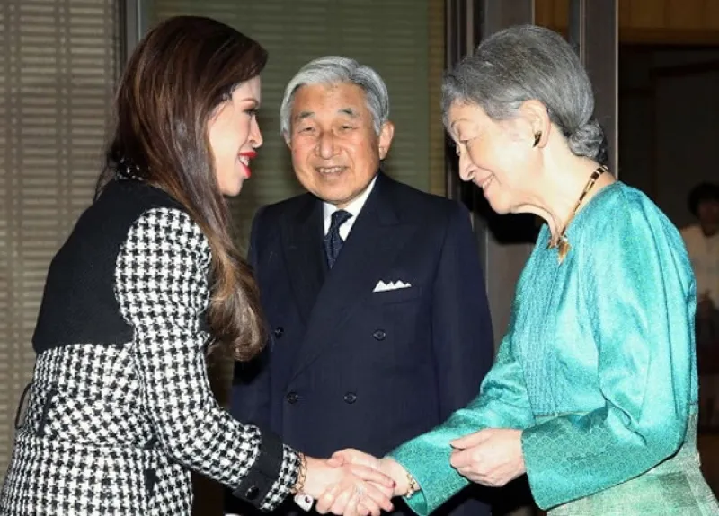 Conocida así por ser gran promotora de la ciencia y la investigación, la hija menor del Rey de Tailandia celebra hoy su cumpleaños. Conoce su historia.