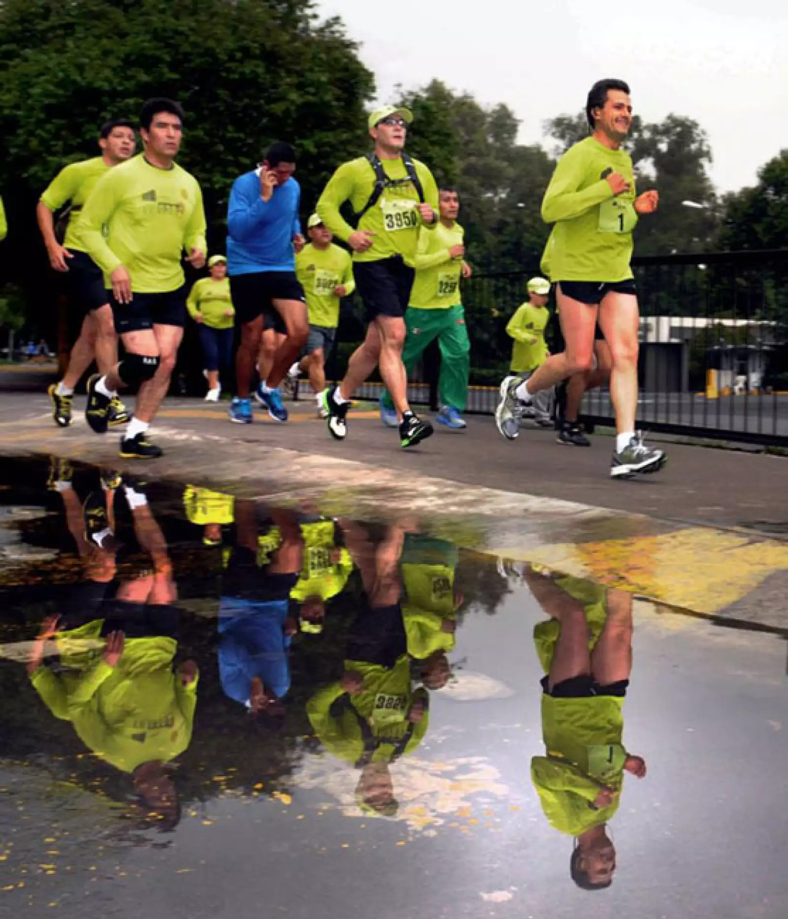 La carrera fue organizada por el Estado Mayor Presidencial, en Chapultepec.