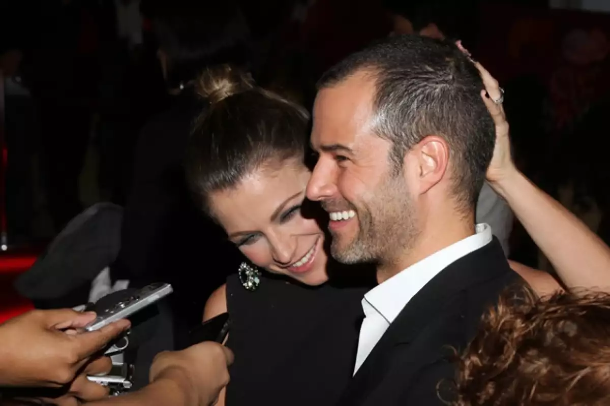 Sin temor a equivocarnos podemos decir que Ludwika y Emiliano son una de las parejas más actractivas de México.