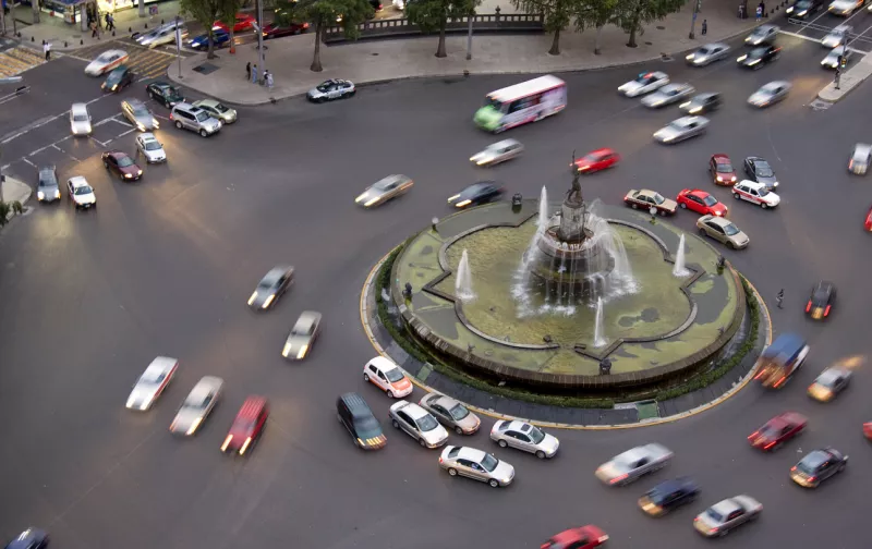 Hoy no circula sabatino, 12 de abril 2025: ¿qué autos no salen?