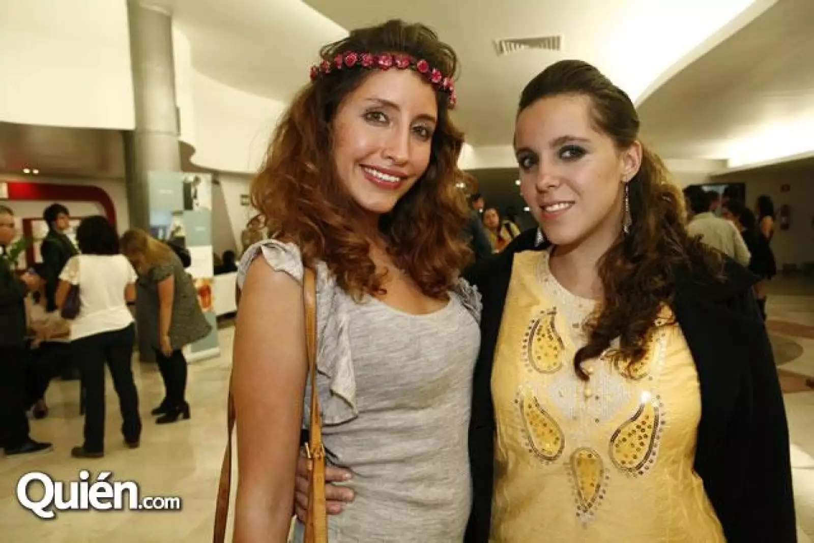 Bibiana Garmendia,Stephanie Deschamps