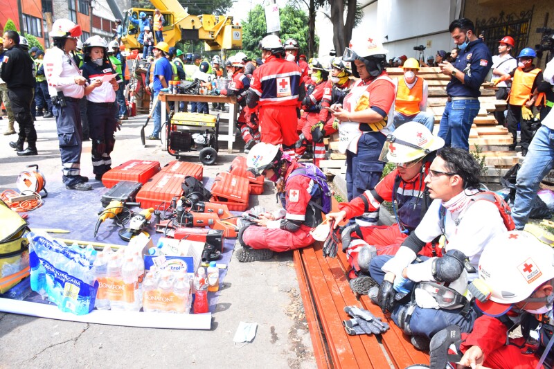Cruz Roja durante el sismo del 19 de septiembre de 2017 en la CDMX