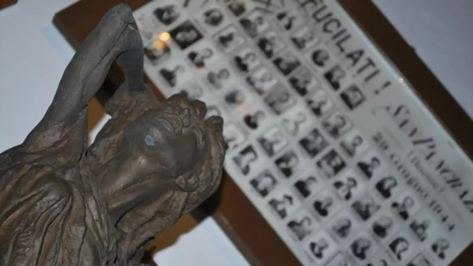 Italia - nazis - Toscana - estatua