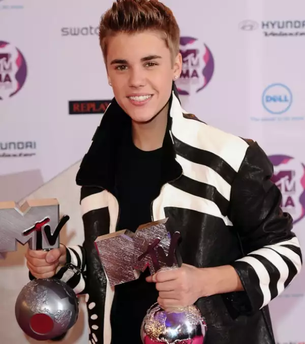 Justin Bieber se llevó dos premios.
